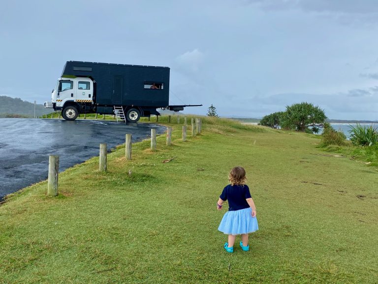 House_Truck_Life_at_Beach
